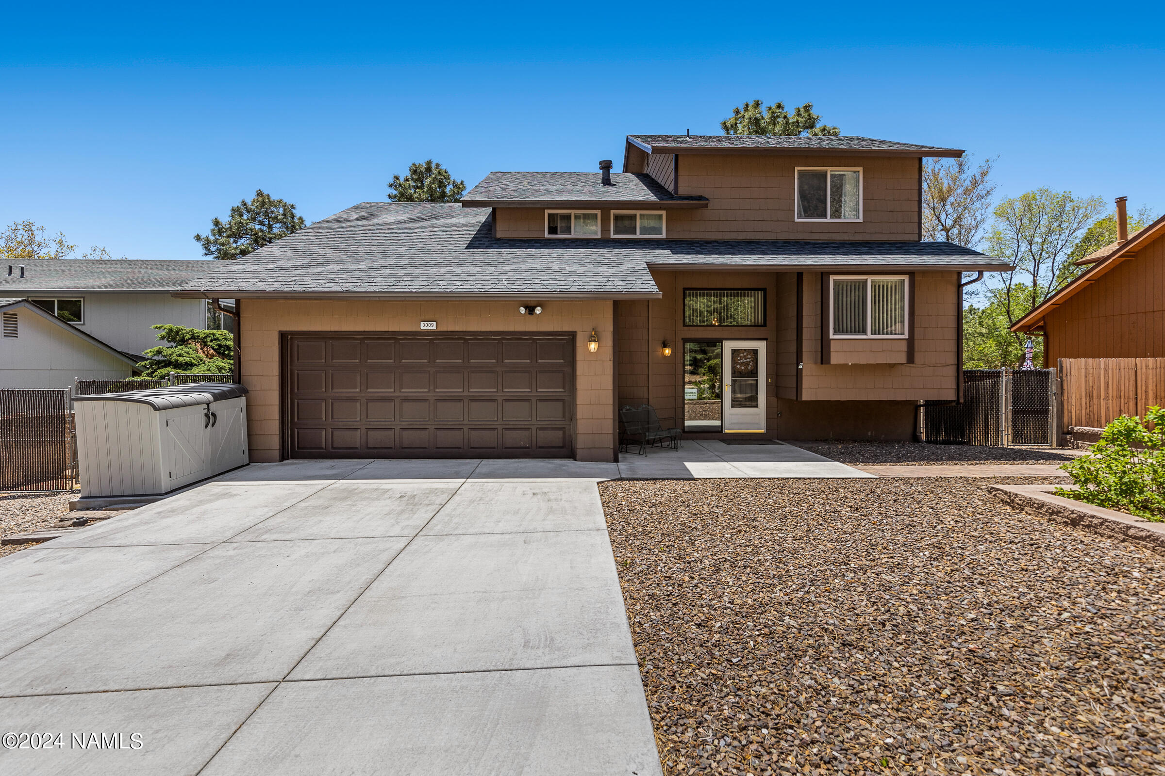 Property Photo: 3009 E Hemberg Drive AZ 86004