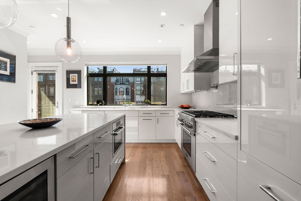 Property Photo: 126 West Newton Street 2 MA 02118
