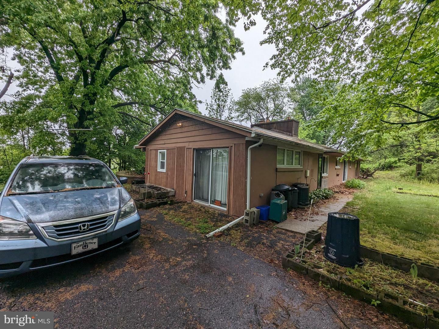 Property Photo:  2220 Goose Valley Road  PA 17110 
