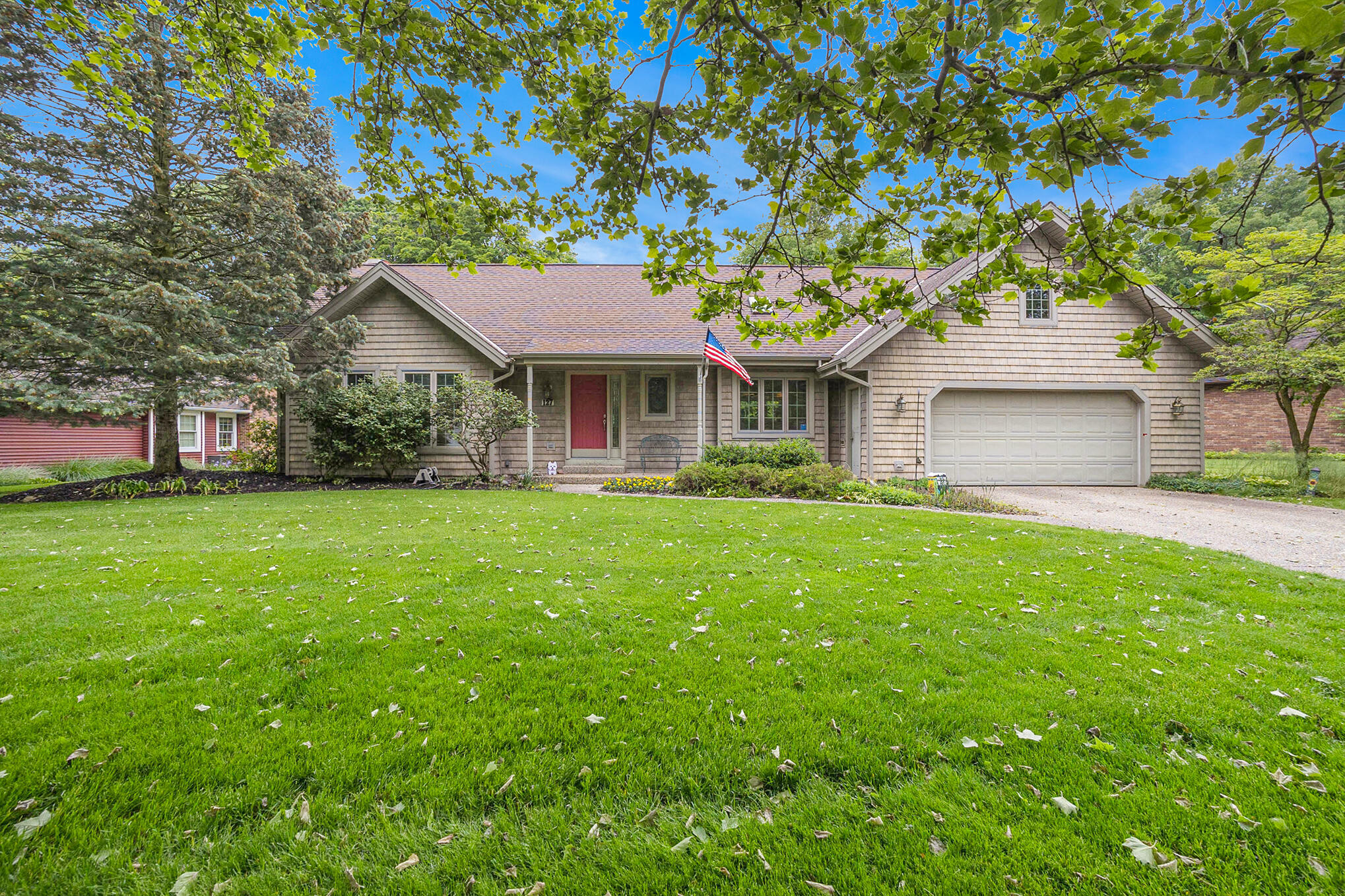 Property Photo:  127 Euna Vista Drive  MI 49423 