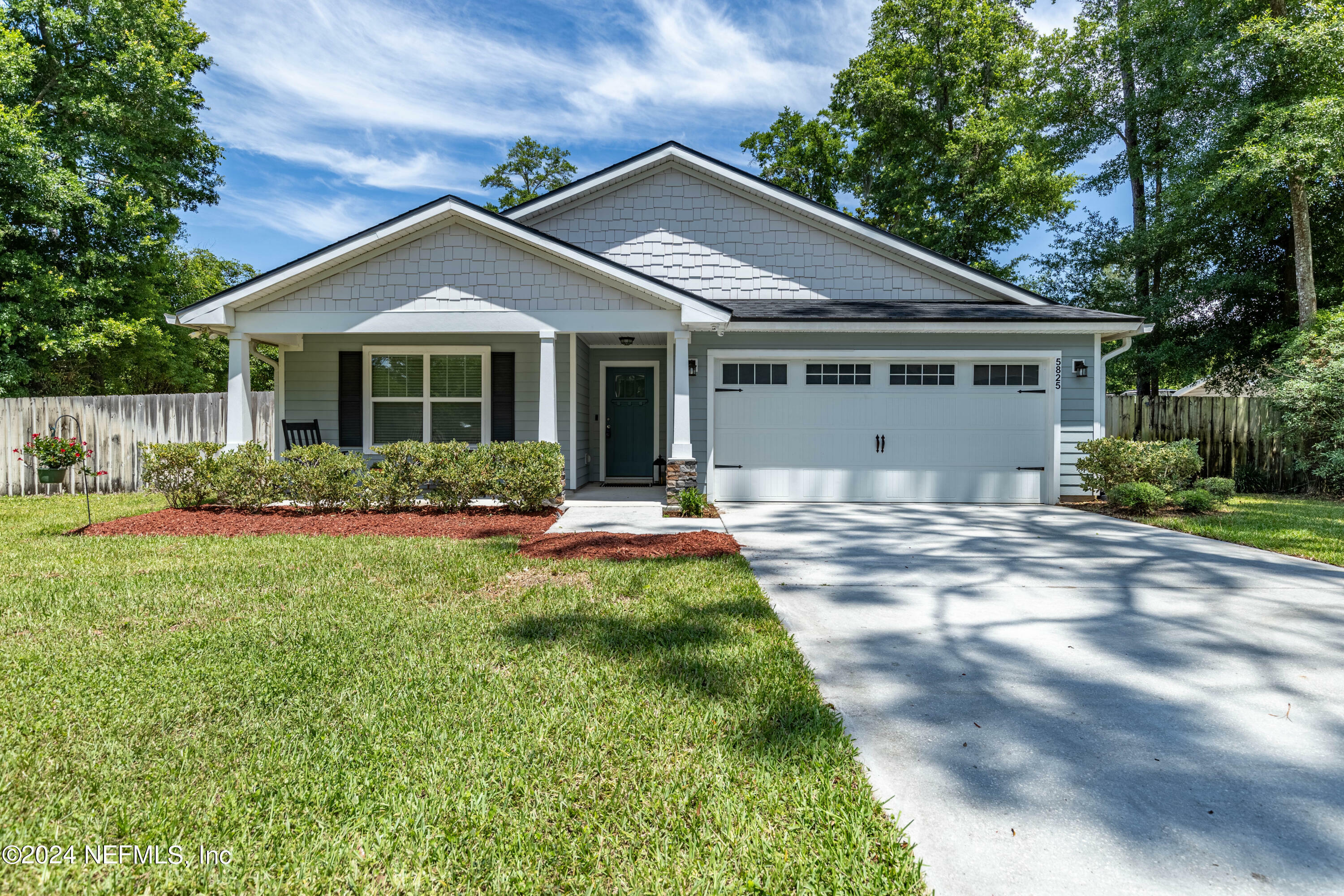 Property Photo:  5825 Davon Street  FL 32244 