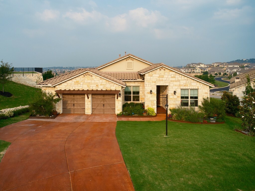 Property Photo:  105 Majestic Arroyo Way  TX 78738 