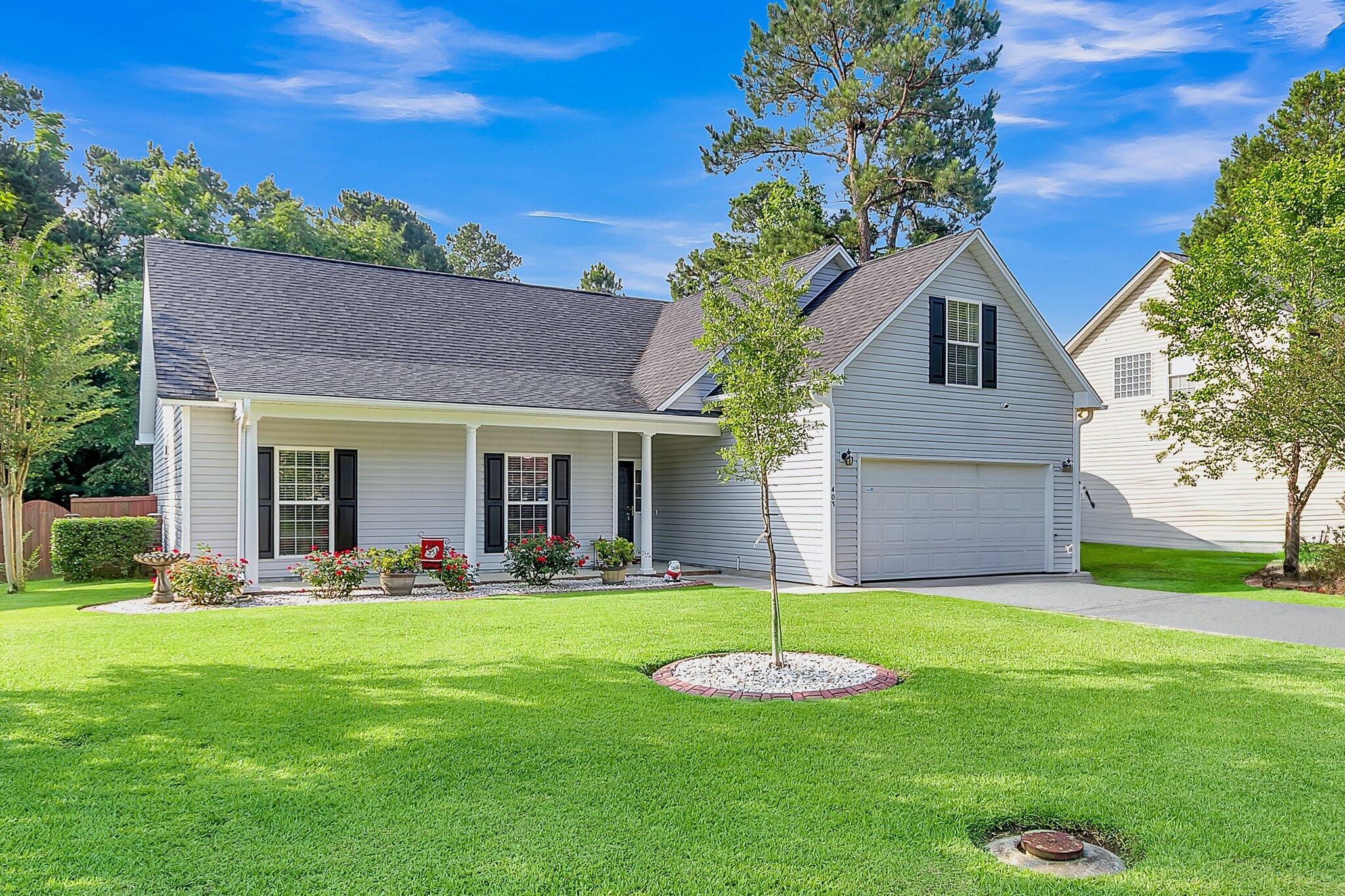 Property Photo: 403 Barreling Ct SC 29461