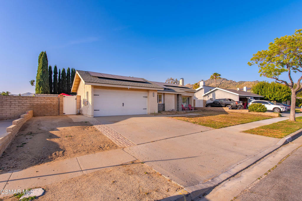 Property Photo:  6429 Hope Street  CA 93063 