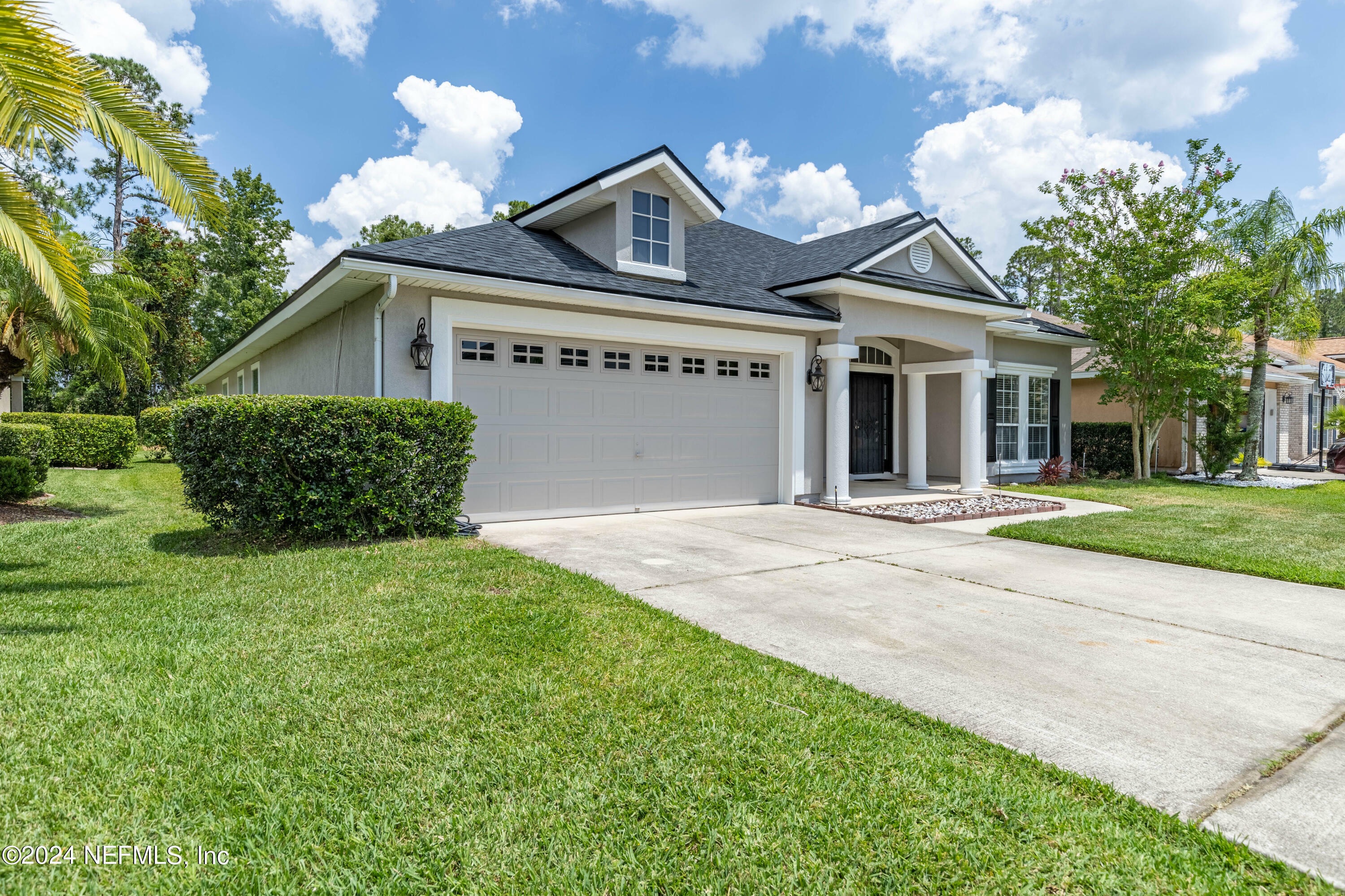 Property Photo:  2359 Golfview Drive  FL 32003 