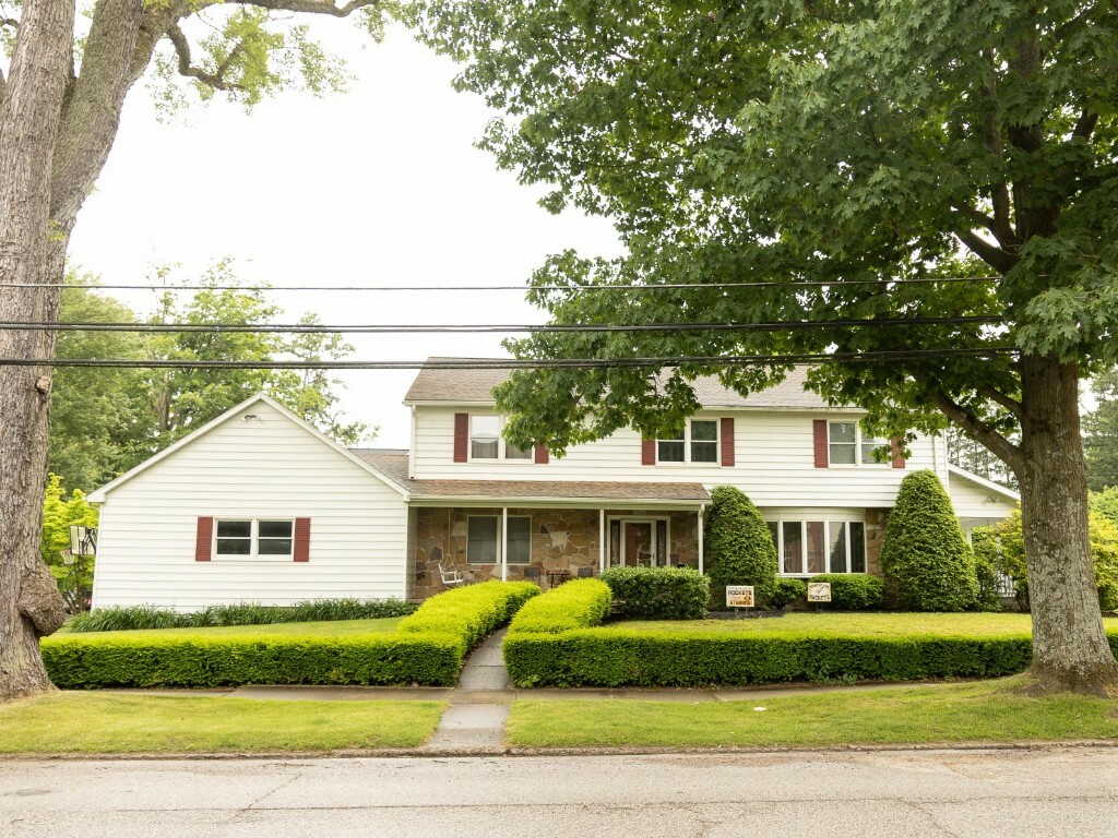 Property Photo:  303 N Drake Street  PA 16354 