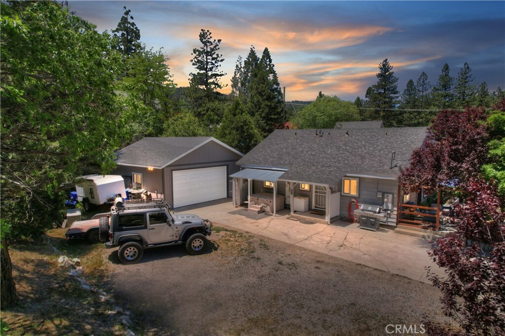 Property Photo:  22925 Byron Road  CA 92325 