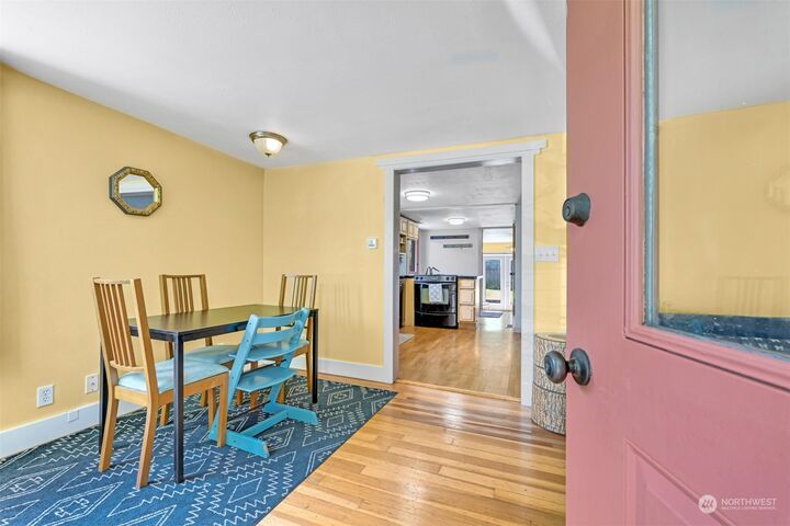 Property Photo:  1317 Humboldt Street  WA 98225 