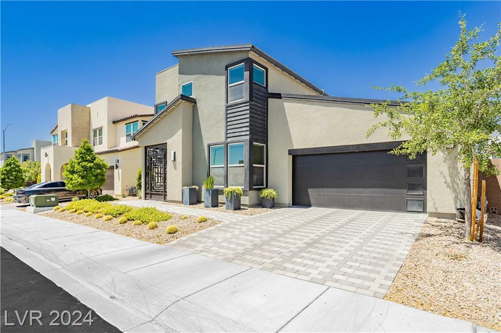 Property Photo:  6833 Peakview Street  NV 89084 