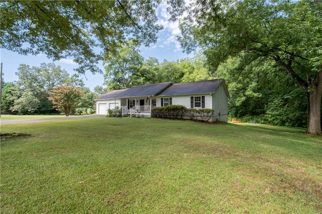 Property Photo:  285 Old Hamilton Road NW  GA 30064 