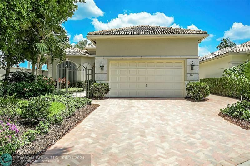 56 Island Dr  Boynton Beach FL 33436 photo