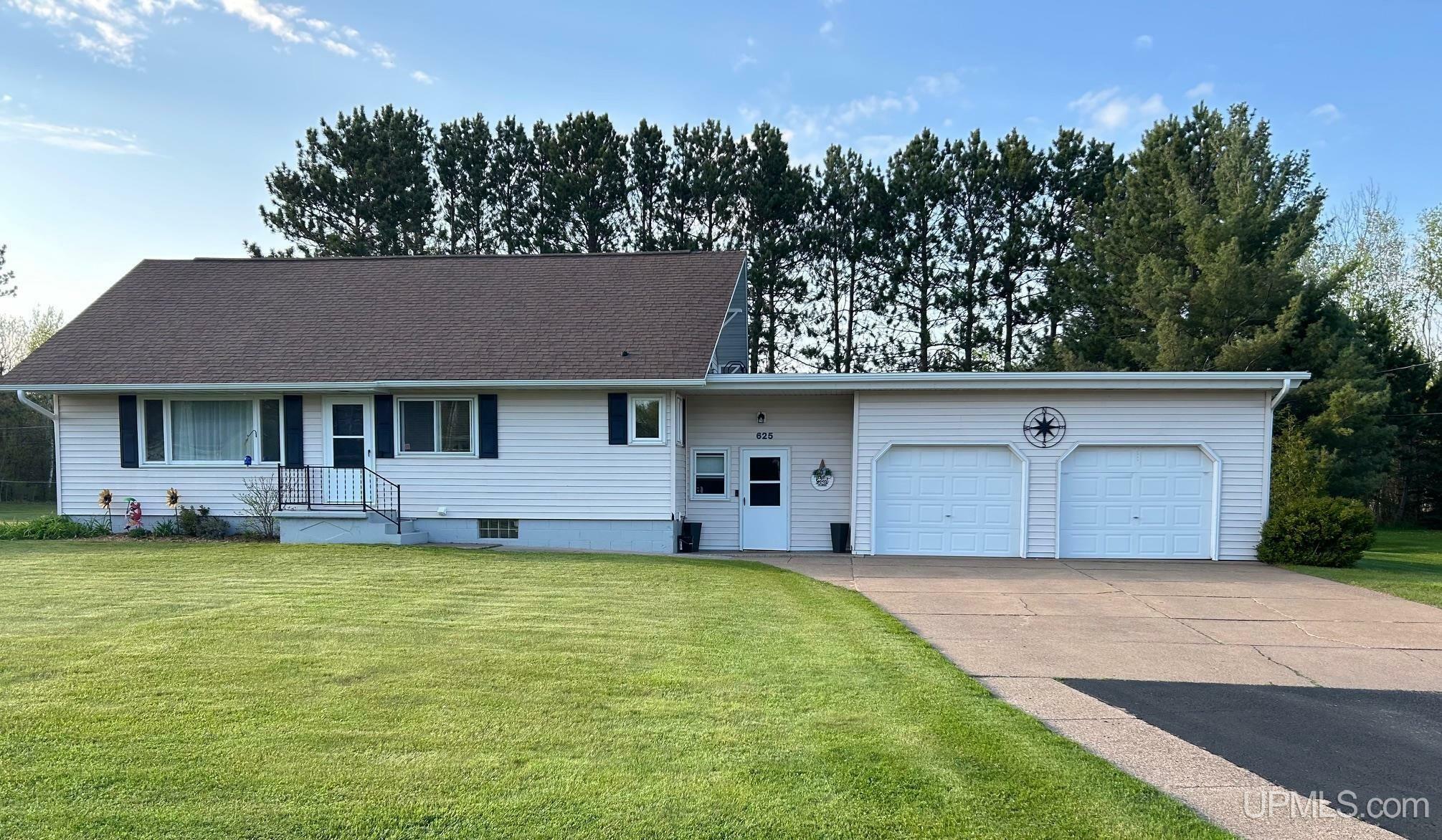 625 Alsace  Ontonagon MI 49953 photo