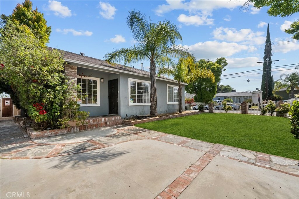 Property Photo:  14958 Septo Street  CA 91345 