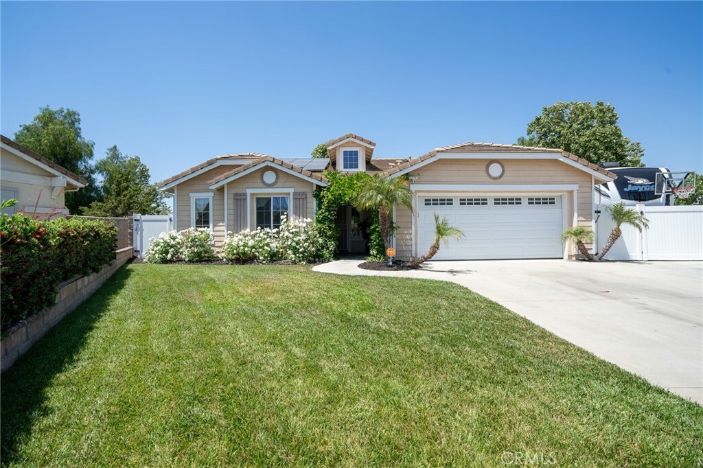 Property Photo:  31554 Willow Circle  CA 92596 