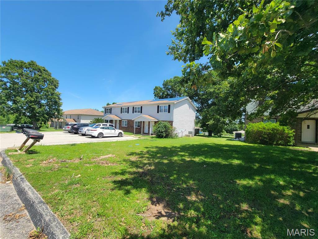 Property Photo: 201 Country Villa Lane MO 65584
