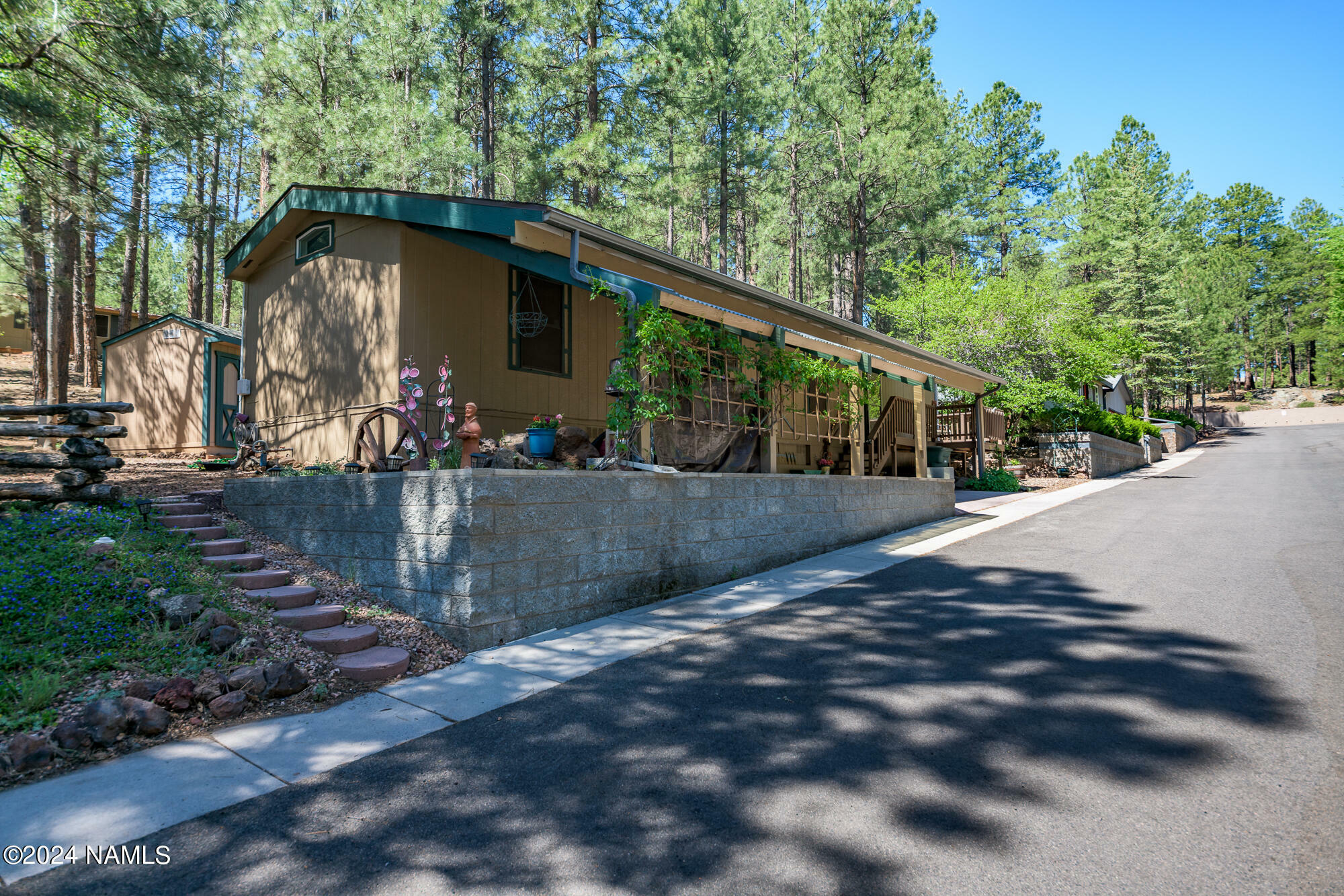 Property Photo:  2401 W Route 66 Drive 66  AZ 86001 