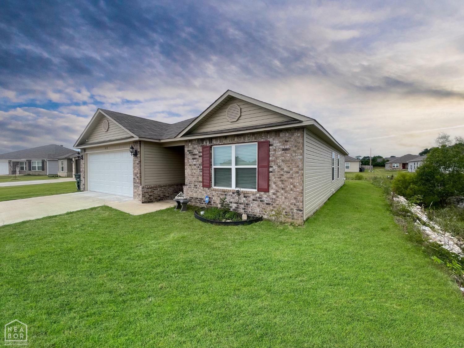 Property Photo:  412 Harper Drive  AR 72417 