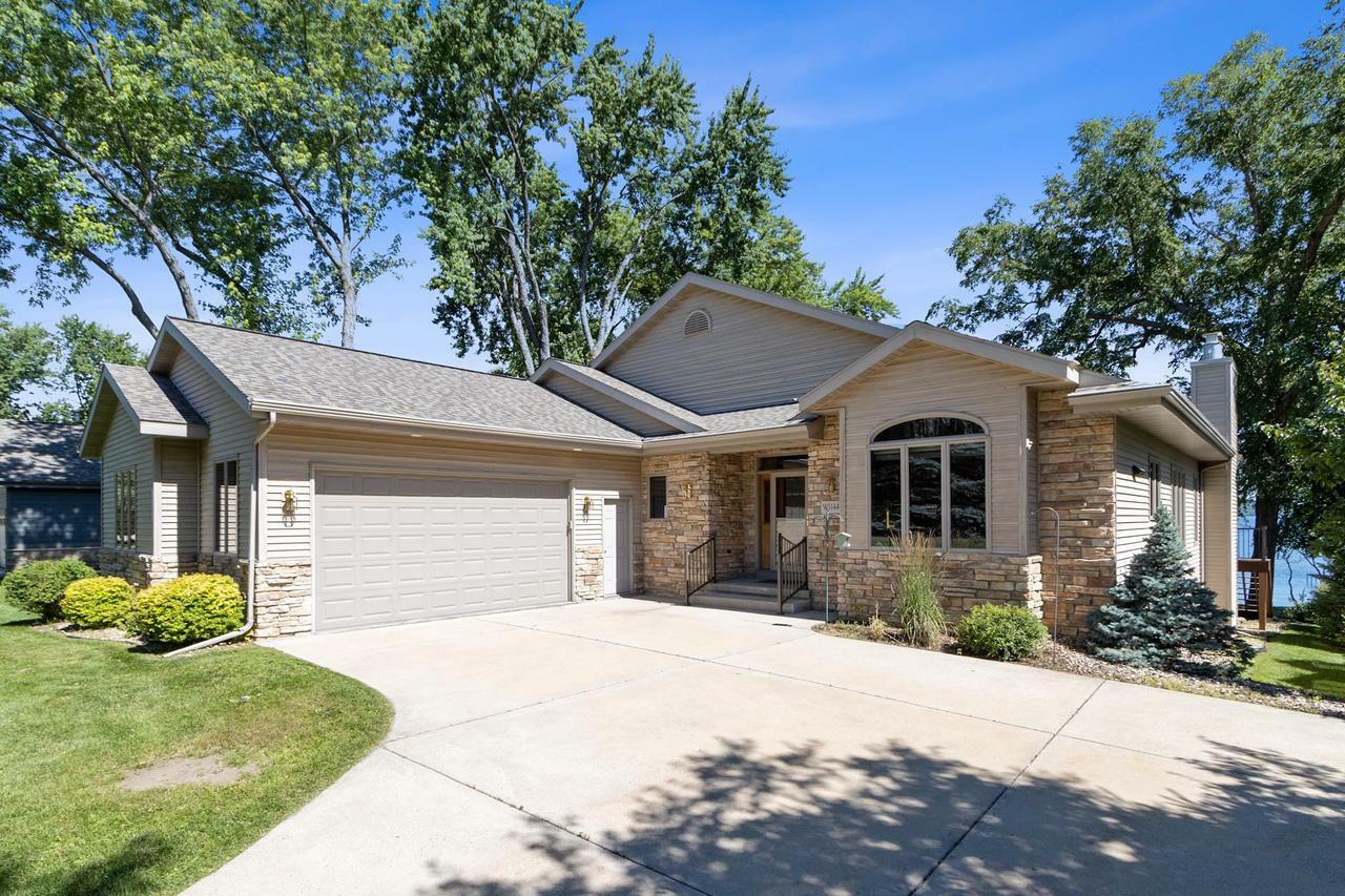 Property Photo:  W11440 Bay Drive  WI 53555 