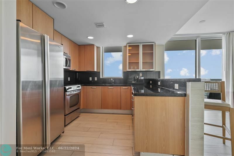 Property Photo:  505 N Fort Lauderdale Bch Blvd 1702  FL 33304 