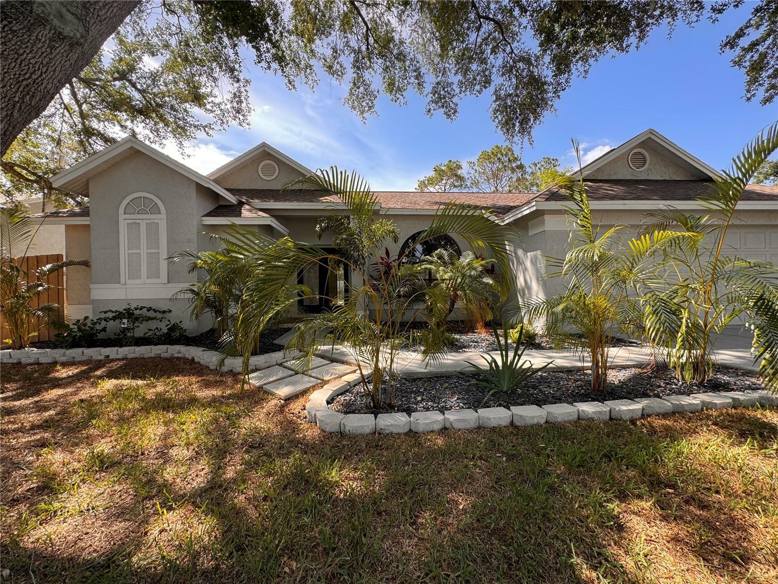 Property Photo:  2212 Lake Bay Way  FL 33511 