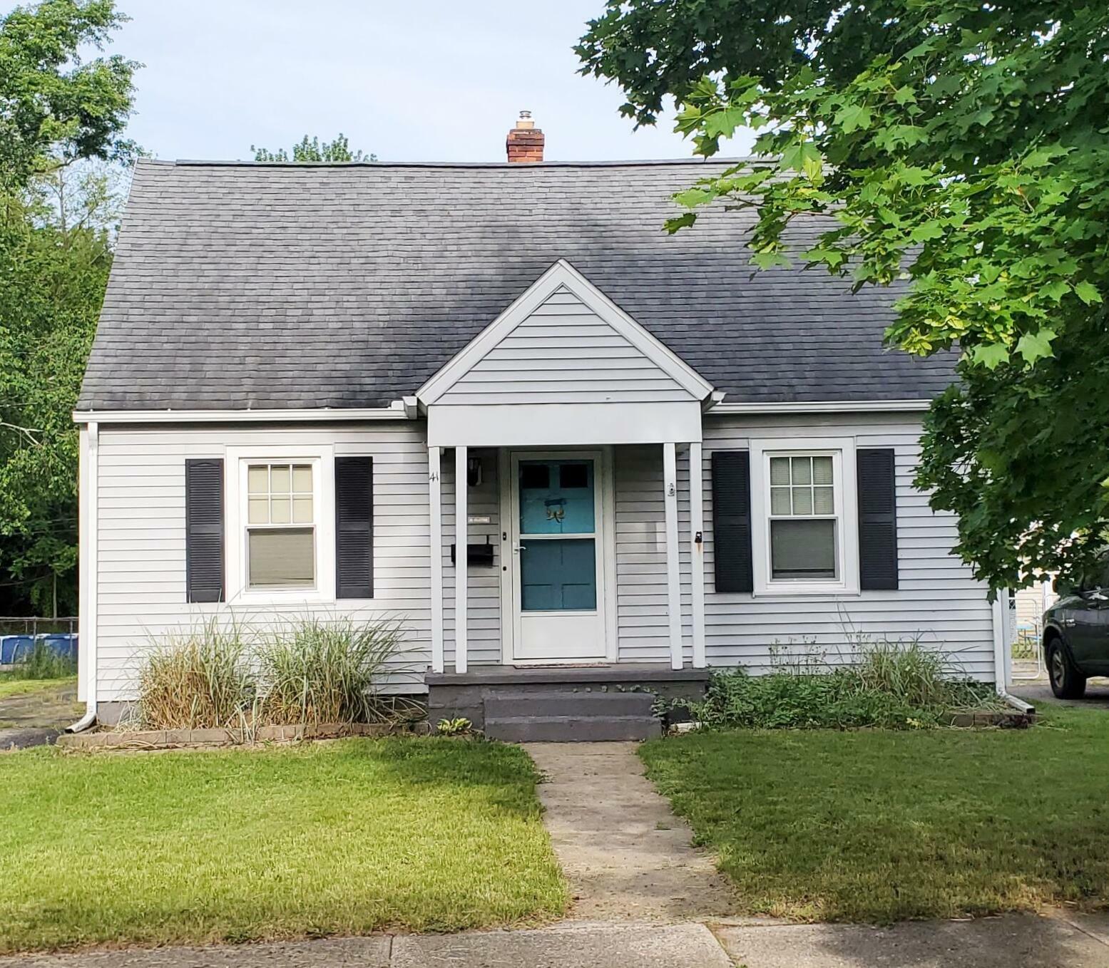 Property Photo:  41 N 32nd Street  MI 49015 