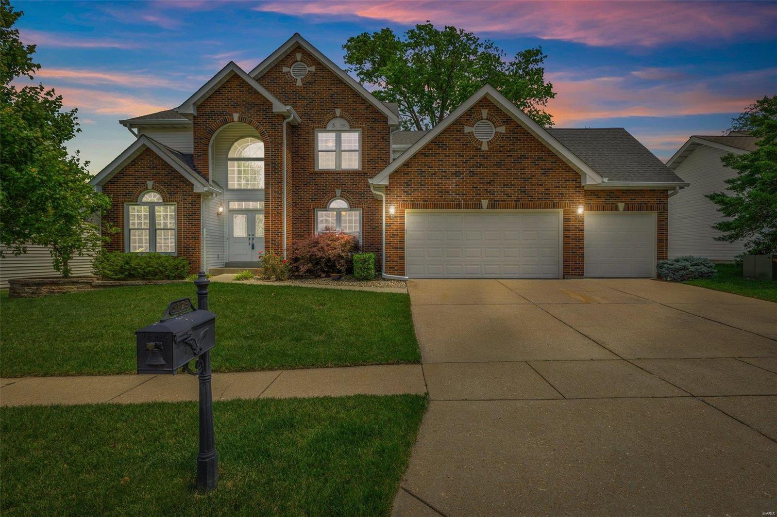 5123 Kennerly Pines Court  St Louis MO 63128 photo