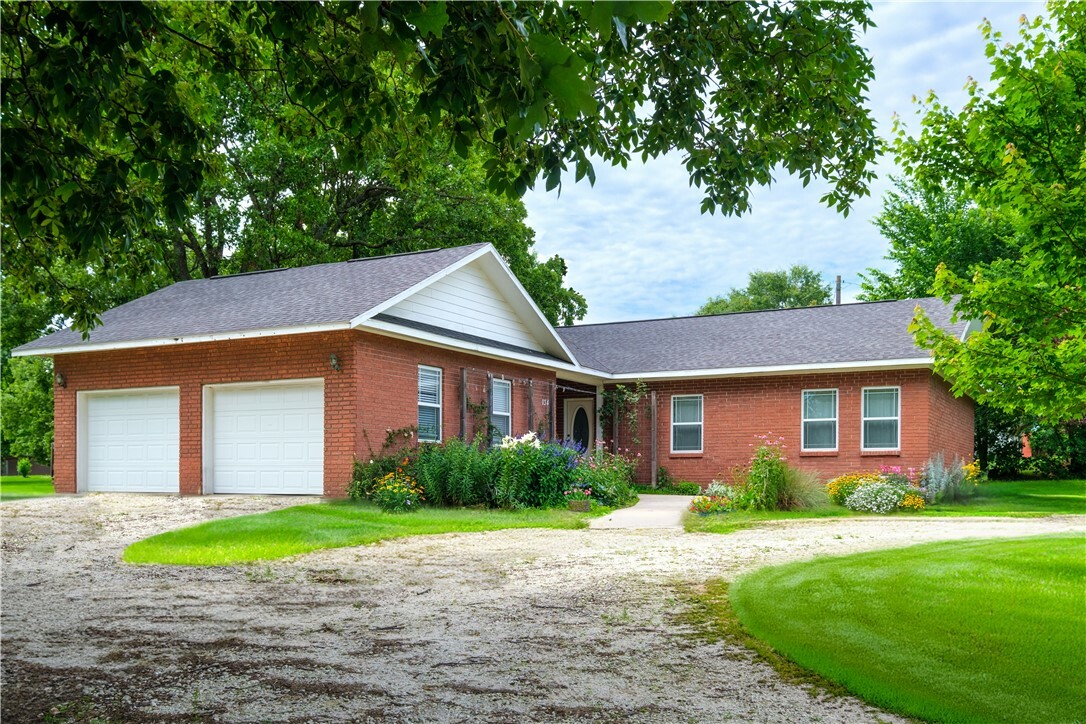 Property Photo: 1349 Harmon Road AR 72704