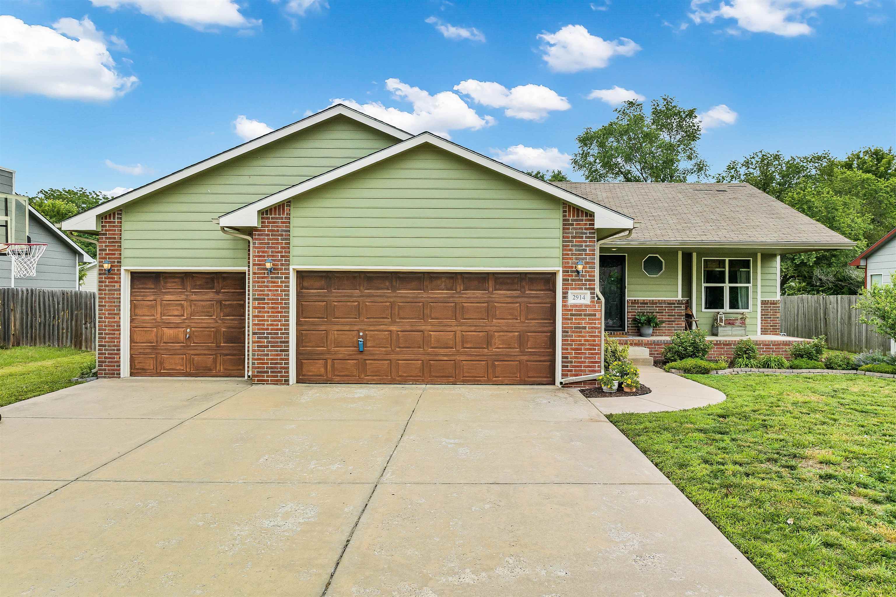 Property Photo:  2914 Sumac St  KS 67117 