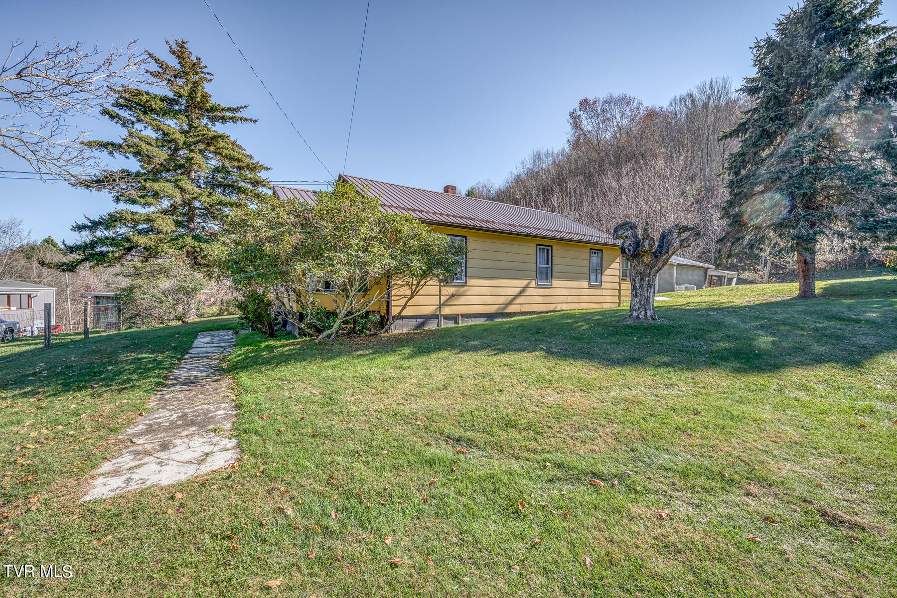 427 Cove Creek Road  Roan Mountain TN 37687 photo