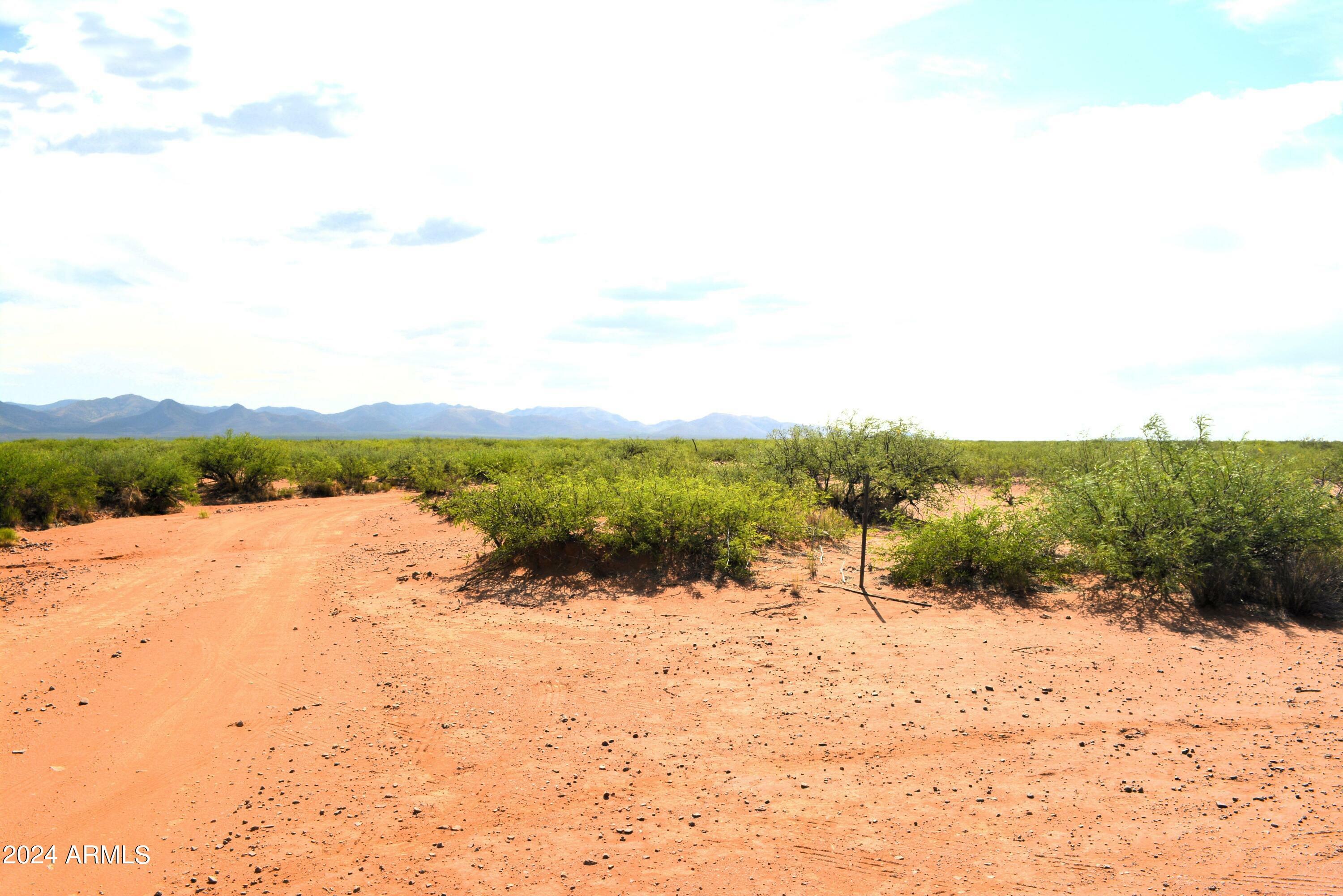 Property Photo:  Tbd W Hudgins Ranch Road 5R  AZ 85617 