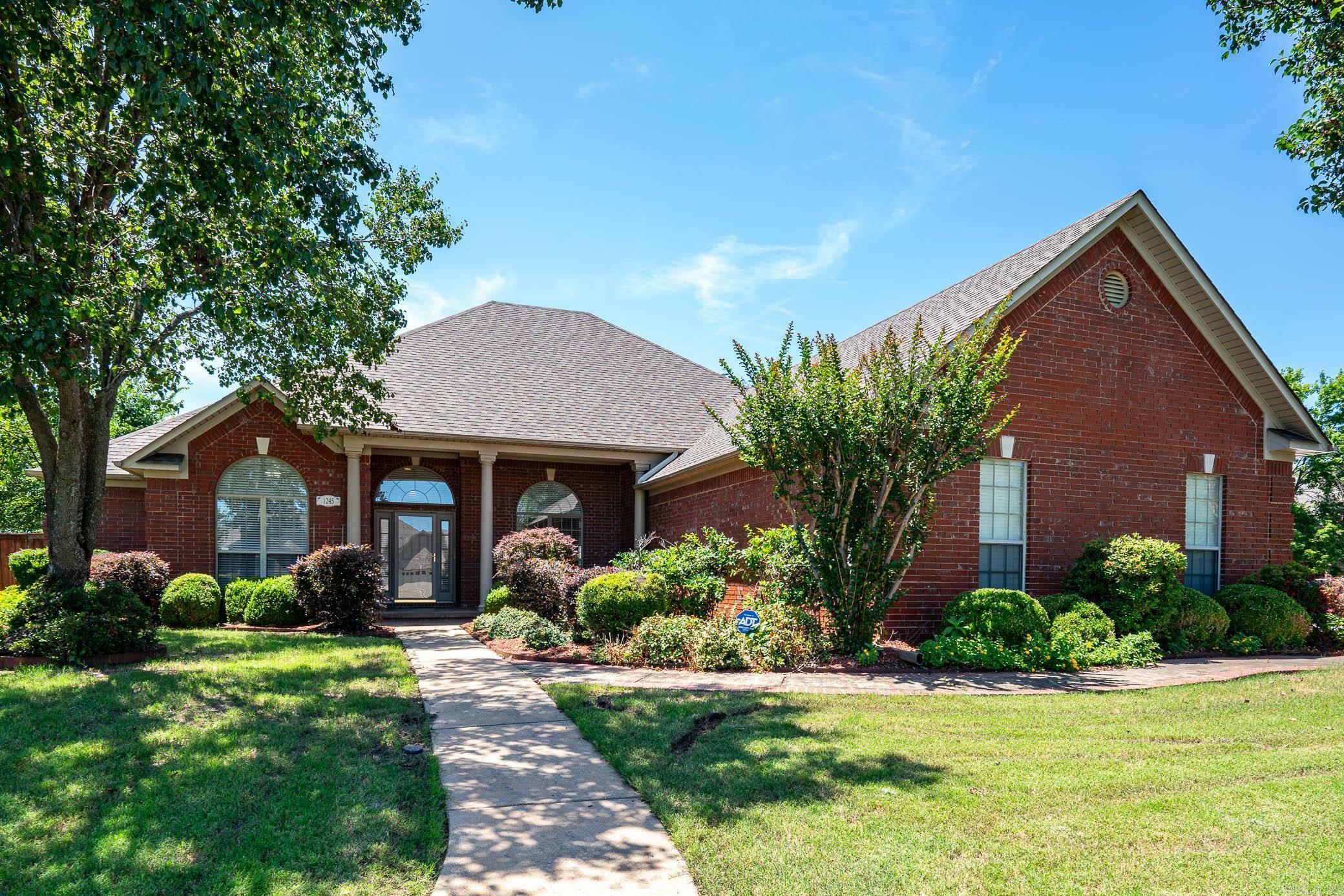 Property Photo:  1245 Sea Breeze Drive  AR 72034 