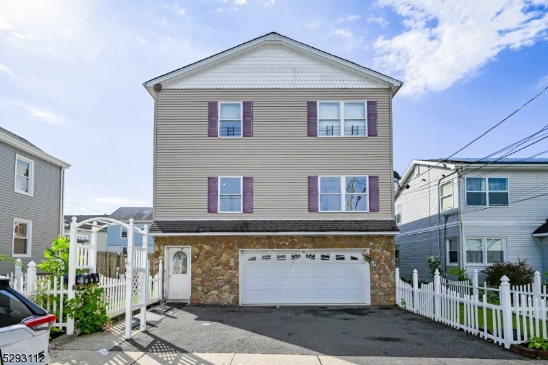 Property Photo: 14 N 15th St NJ 07508