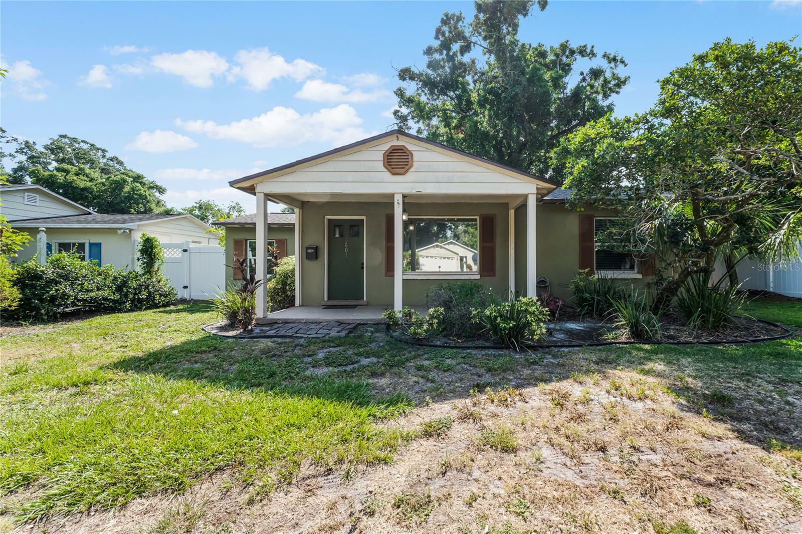 Property Photo:  3601 Midiron Drive  FL 32789 