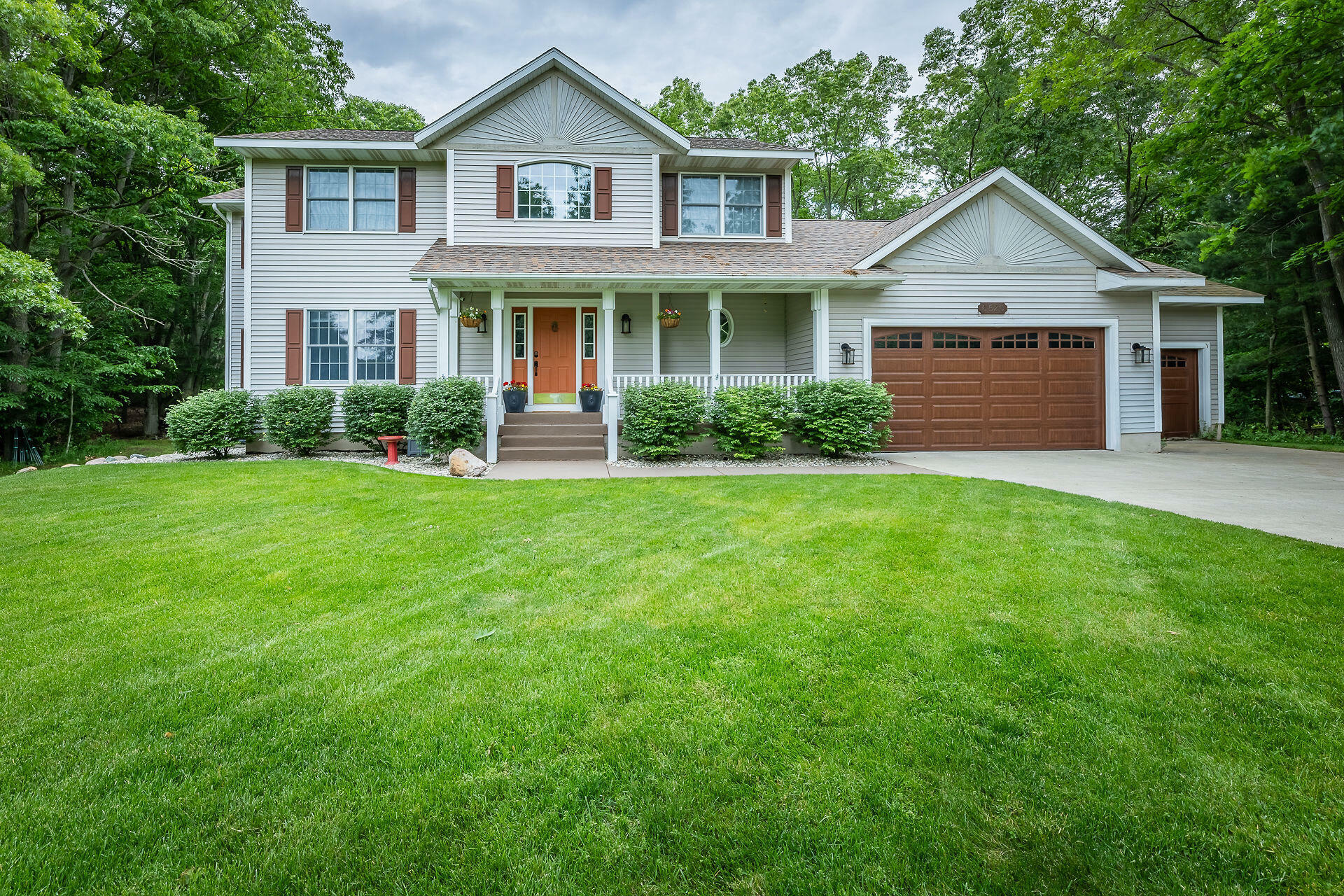 Property Photo:  6526 Terravita Drive  MI 49461 