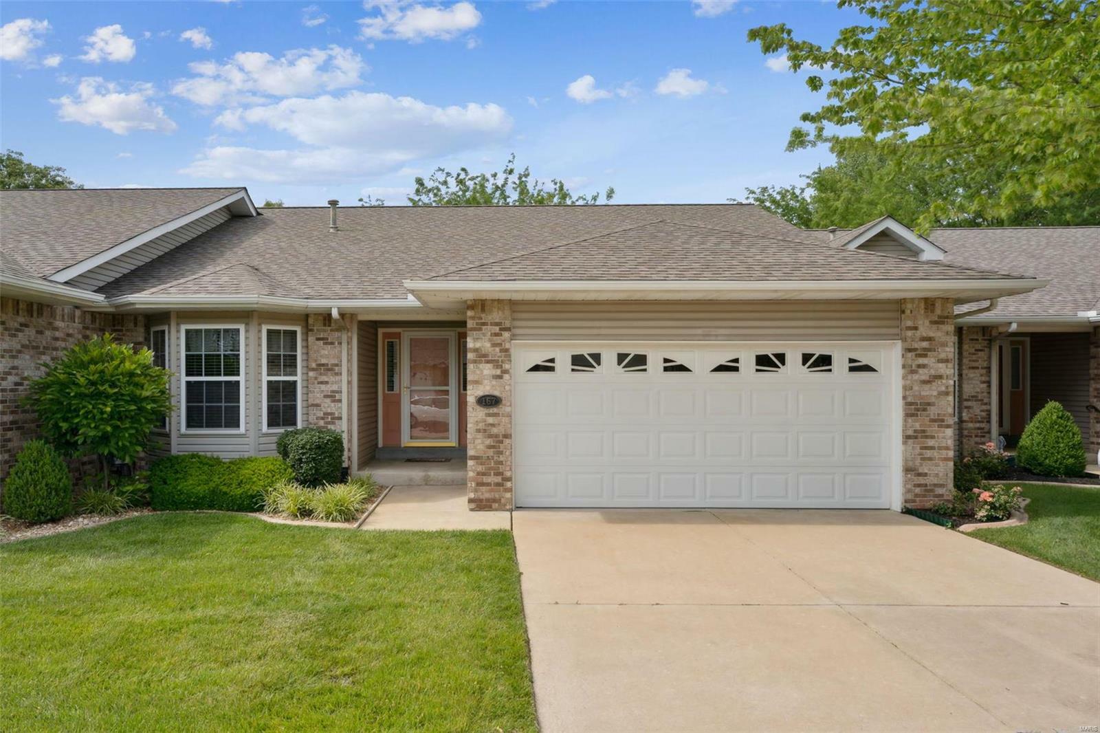 167 Braewood Circle  St Charles MO 63301 photo