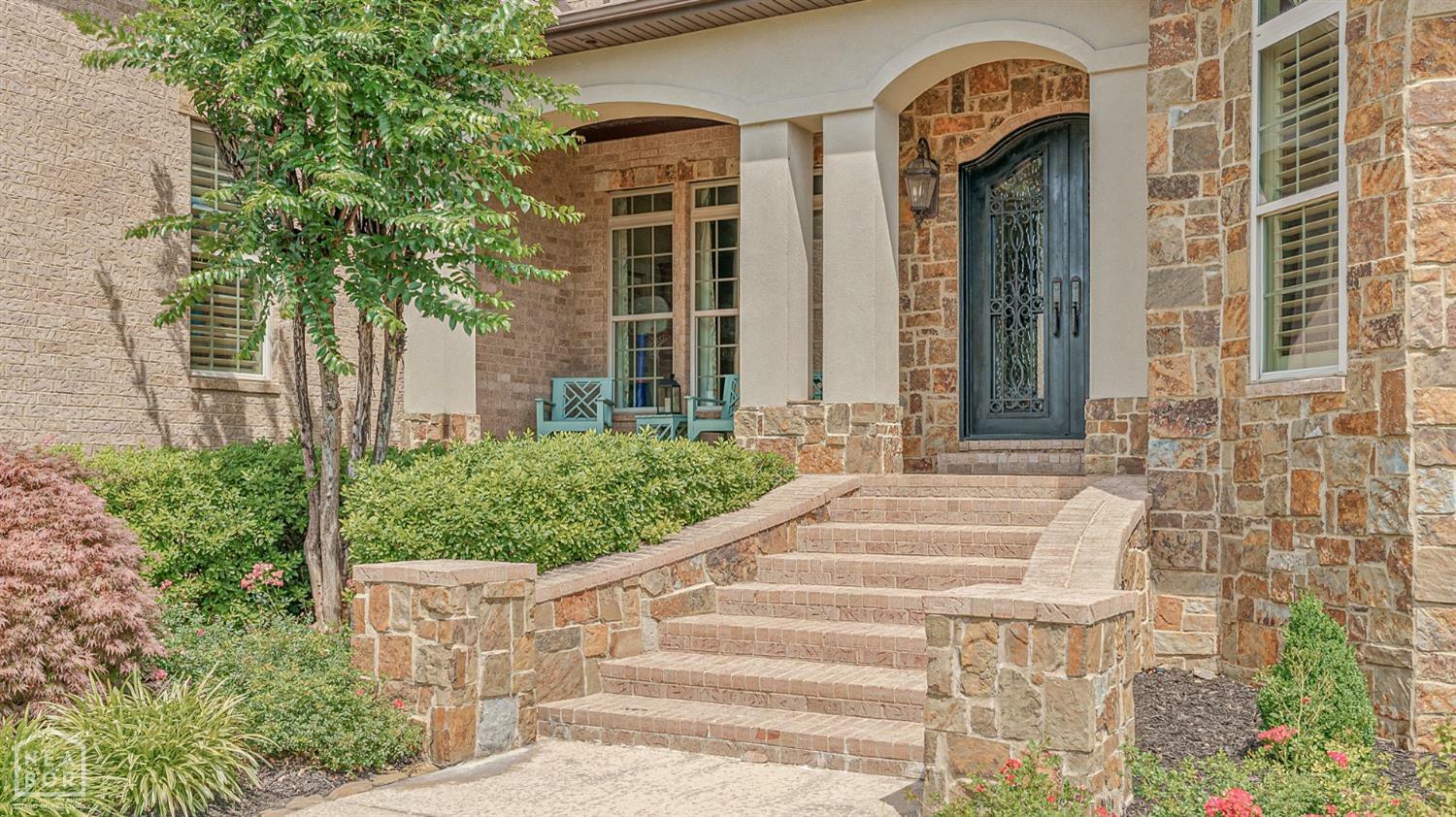 Property Photo:  2319 Summit Oaks Cove  AR 72404 