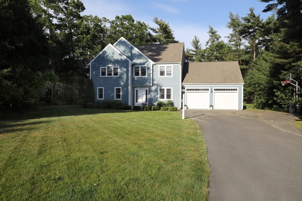 Property Photo:  4 Redtail Ln  MA 02330 