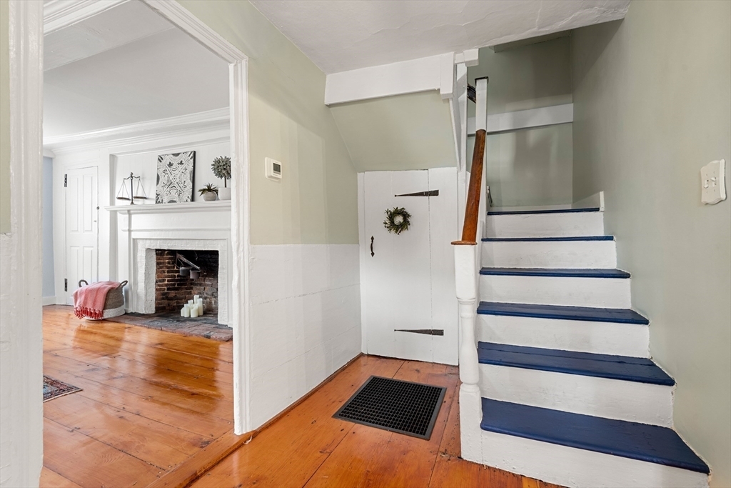 Property Photo:  11 Lafayette Street  MA 01945 