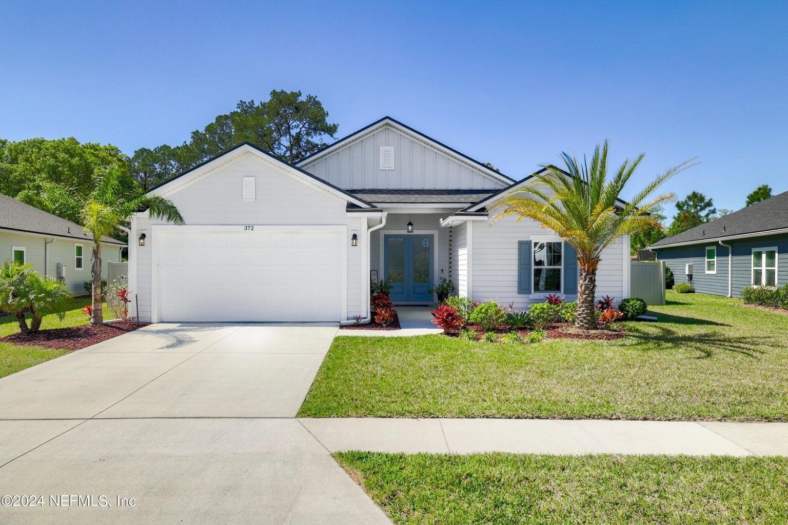 Property Photo:  372 Willow Lake Dr  FL 32092 