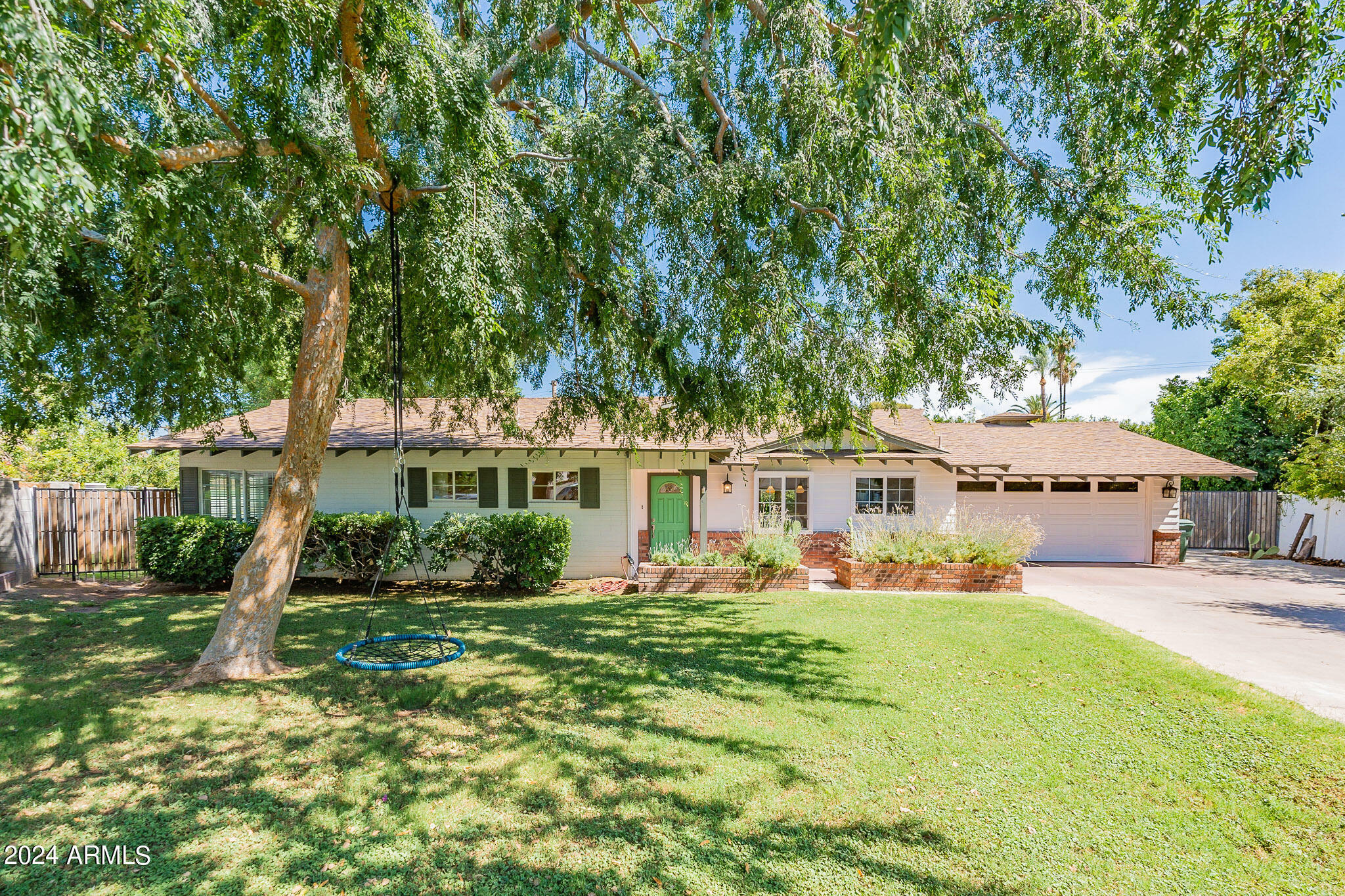 Property Photo:  7627 N 4th Avenue  AZ 85021 