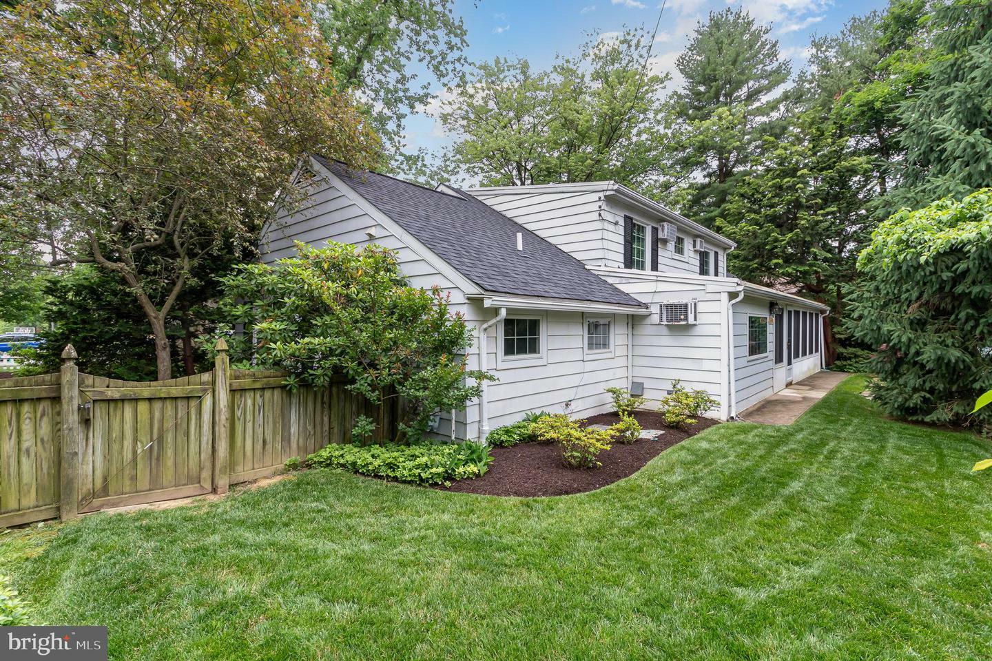 Property Photo:  2900 Logan Street  PA 17011 