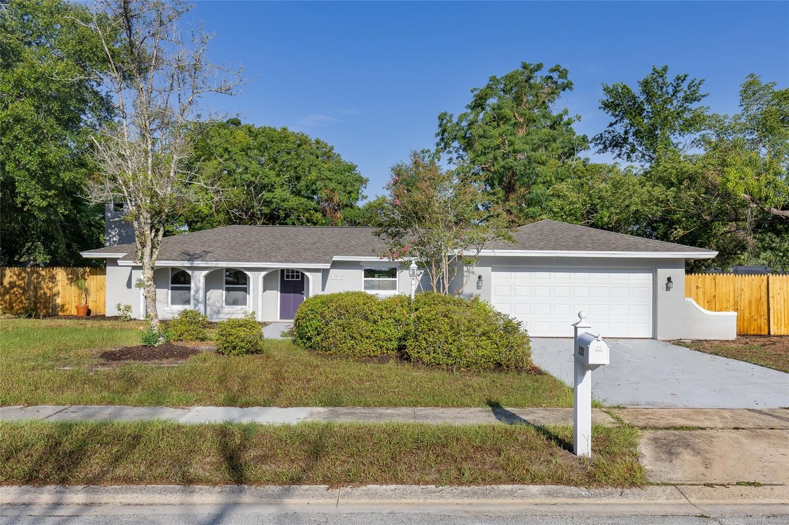Property Photo: 135 N Pressview Avenue FL 32750