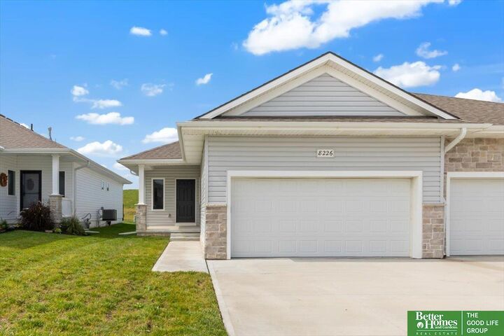 8226 S 178th Street  Omaha NE 68136 photo