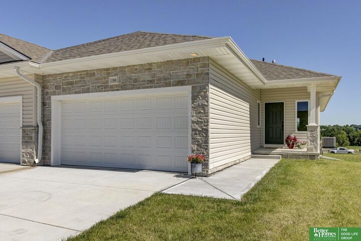 8209 S 178th Street  Omaha NE 68136 photo