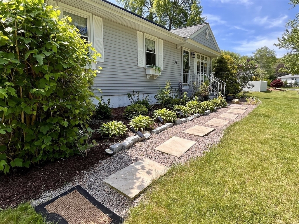 Property Photo:  32 Gendron Street  MA 01534 