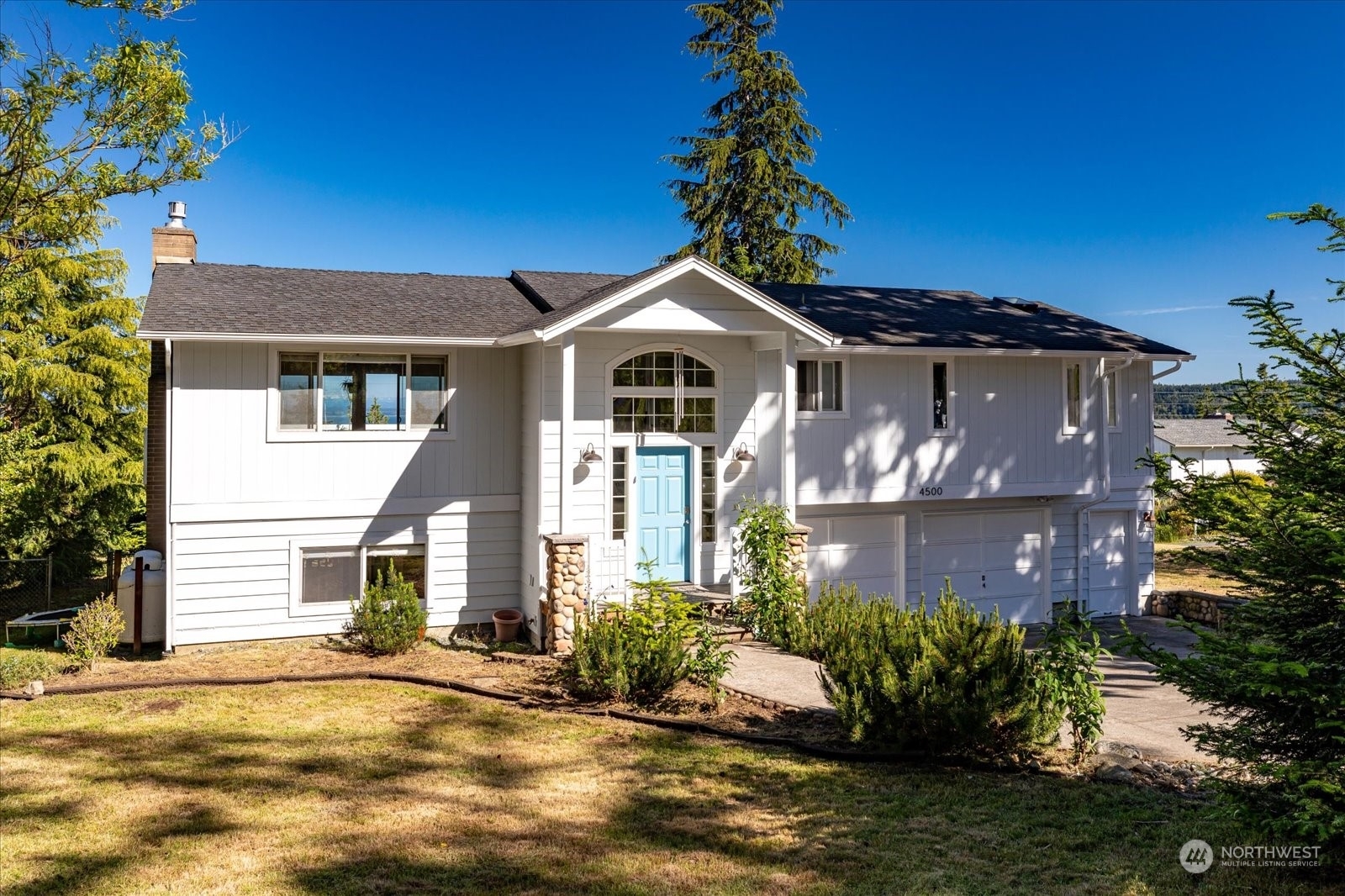 Property Photo:  4500 Larson Drive  WA 98277 