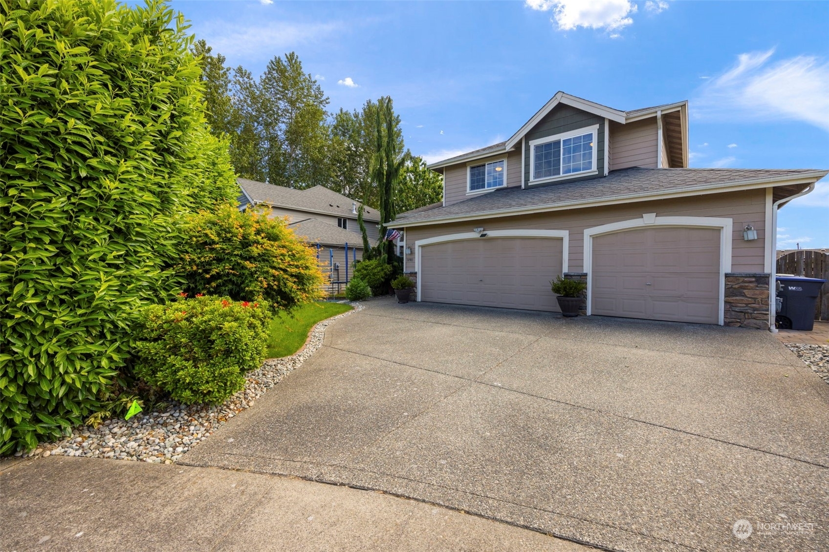 Property Photo:  10901 53rd Drive NE  WA 98271 