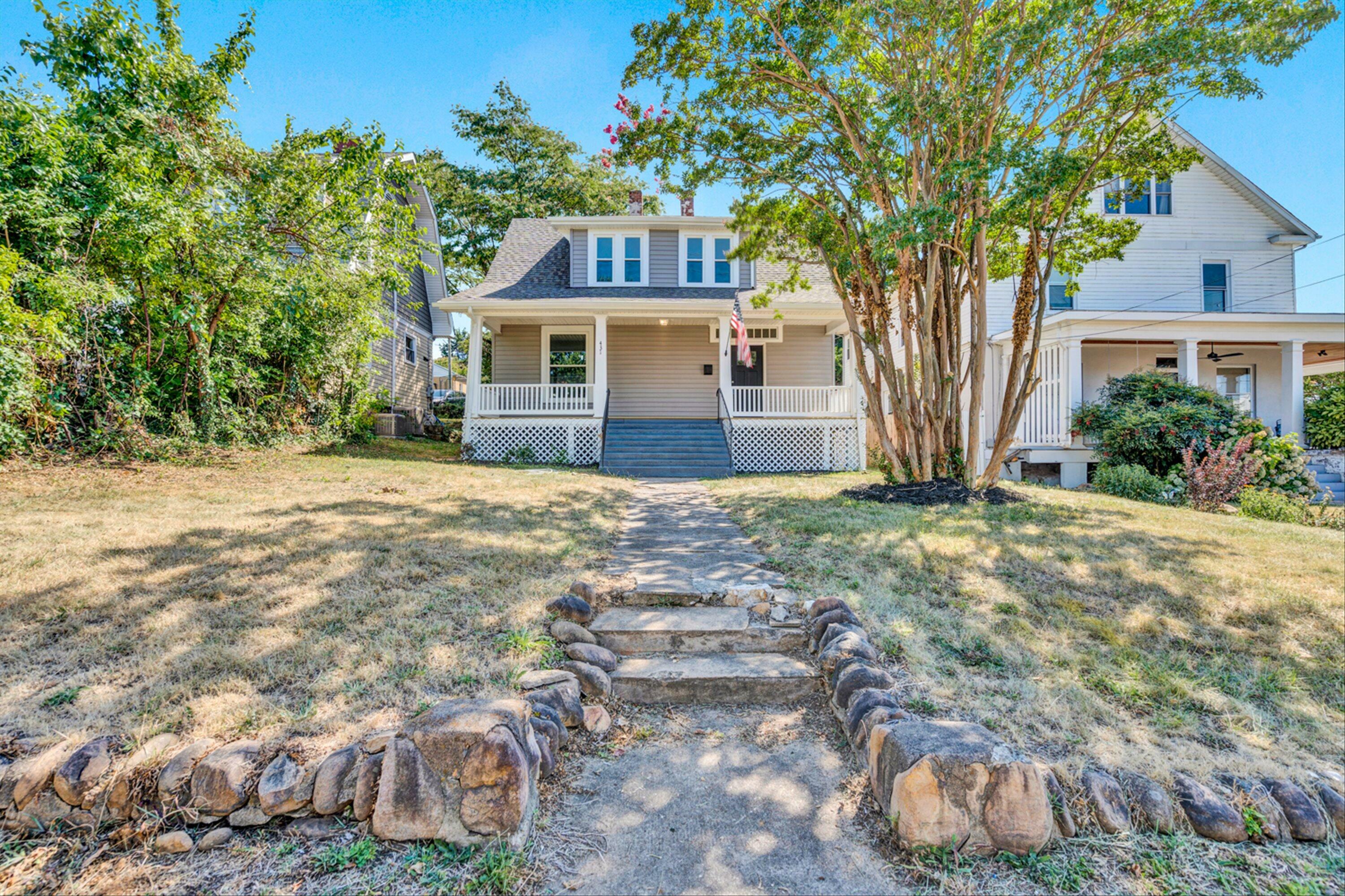 Property Photo:  431 Riverland Rd SE  VA 24014 