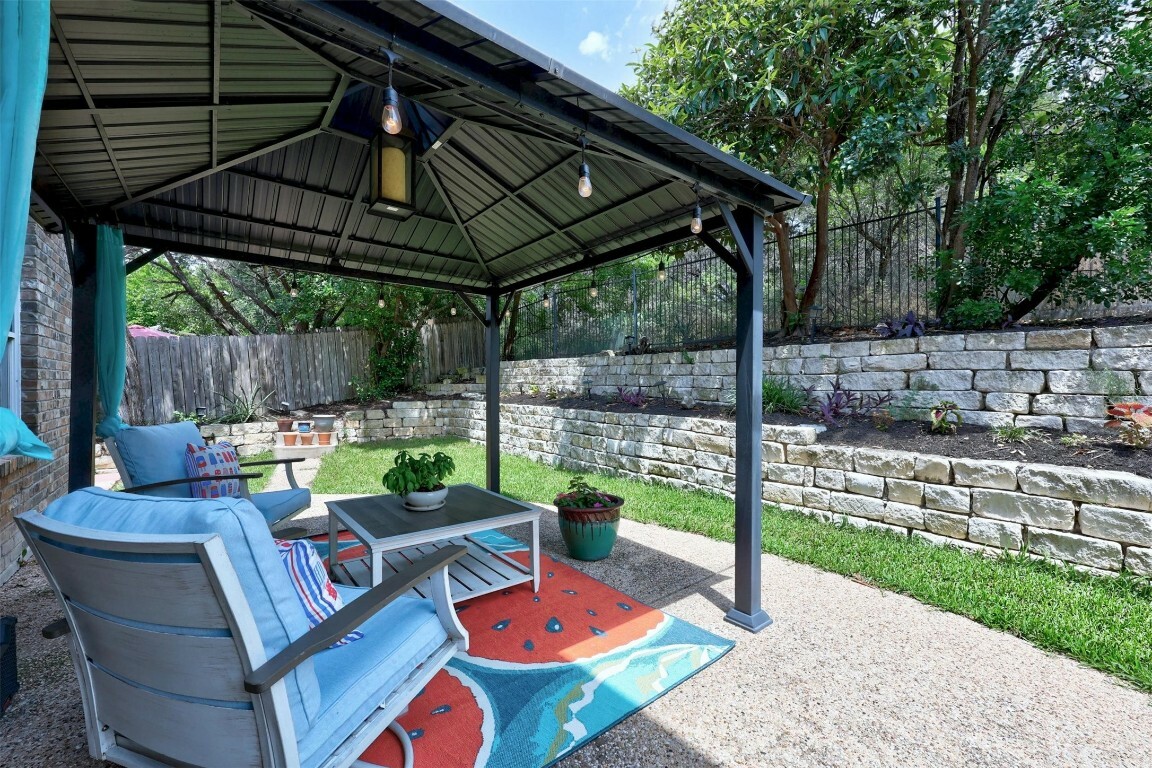 Property Photo:  3409 Latimer Drive  TX 78732 