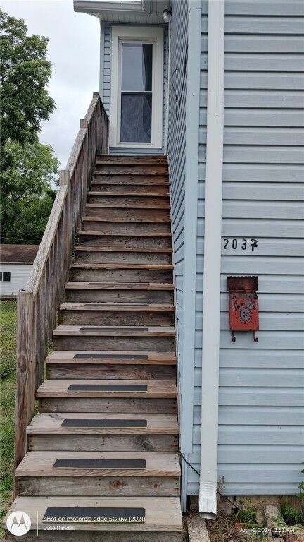 203 1/2 S Shaffer Street  Springfield OH 45506 photo